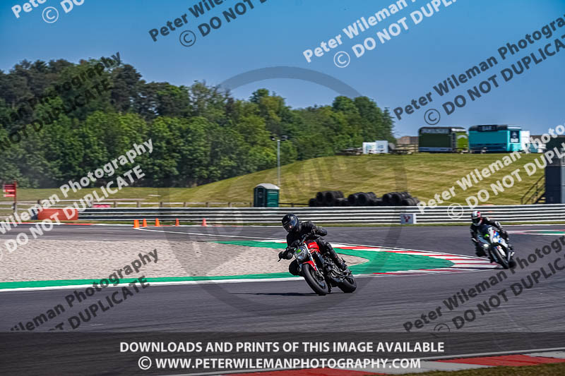 donington no limits trackday;donington park photographs;donington trackday photographs;no limits trackdays;peter wileman photography;trackday digital images;trackday photos